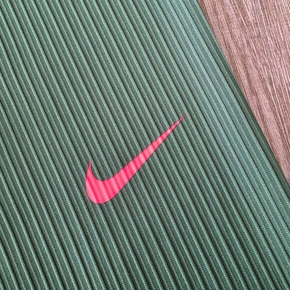 Nike Pro Elite Team Aeroswift 3/4 Tights Green USA Women’s Medium M DX9076-000 - Picture 2 of 7